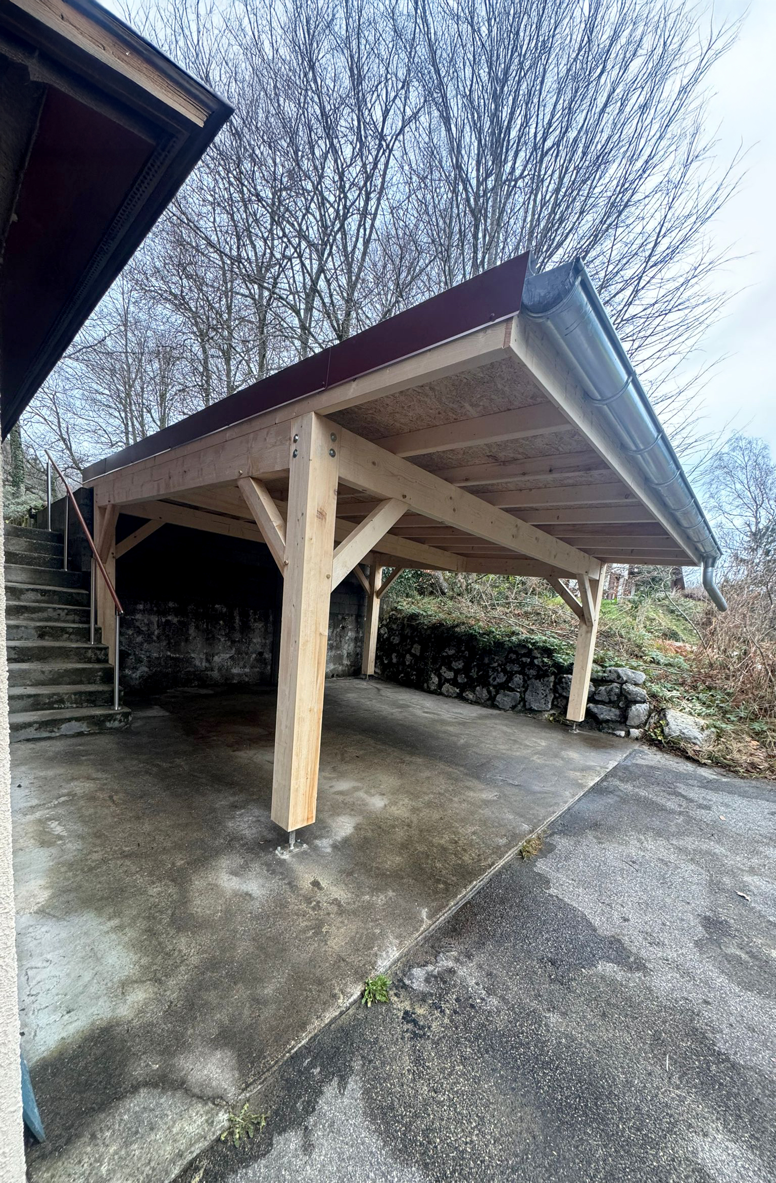 Abri voiture à La Sure-en-Chartreuse